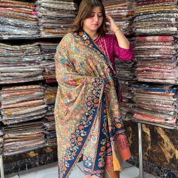 7 Things to Know Before Buying a Premium Kashmiri Shawl for Women