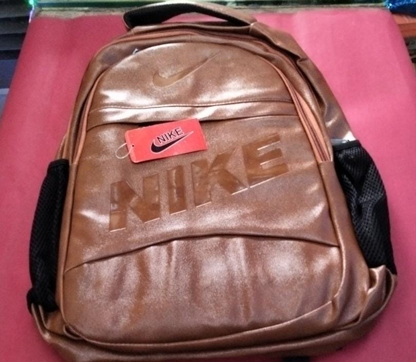 Embracing Simplicity: The Essential School Bag for Every Indian Student