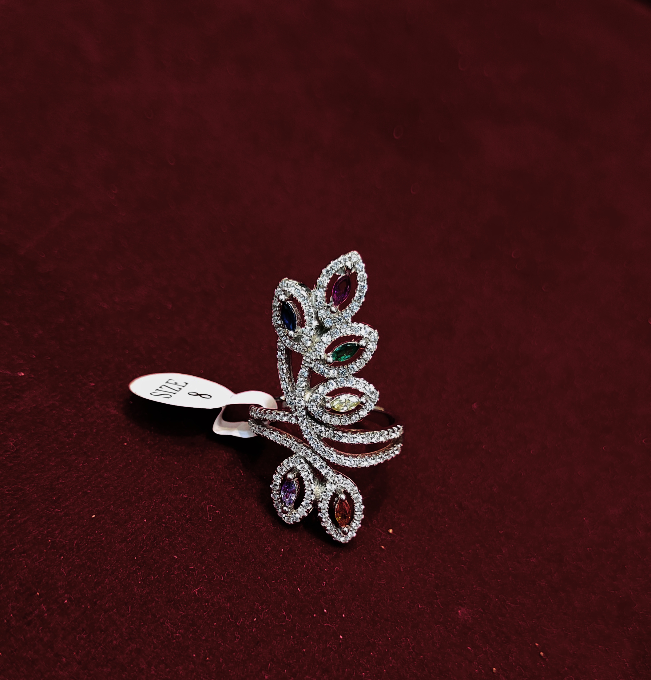 The Silver Ring That Transforms Lives: A Story of Elegance and Confidence