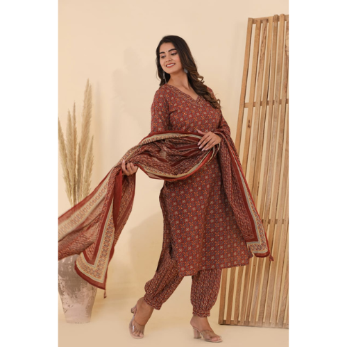 Embrace Tradition with Style: The Perfect Salwar Suit for Every Modern Indian Woman