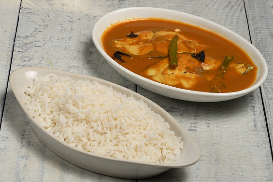 Discover the Comfort of Home with Kingfish Curry Rice