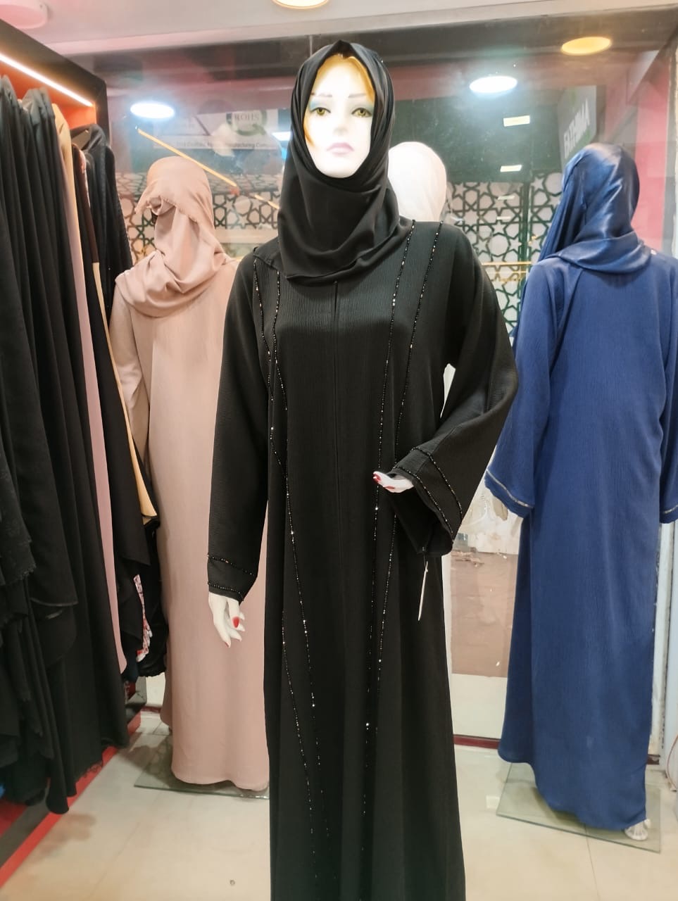 Embrace Elegance and Tradition: The Story of the Imported Crush Material Abaya