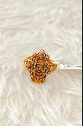 Transform Your Style: The Story Behind Our Exquisite Gold Jewelry