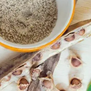 Discover the Magic of Muringo Seed Powder: A Natural Solution to Boost Your Hair Health