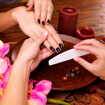 Transform Your Hands, Transform Your Life: The Manicure Experience at Lavish Looks Unisex Salon