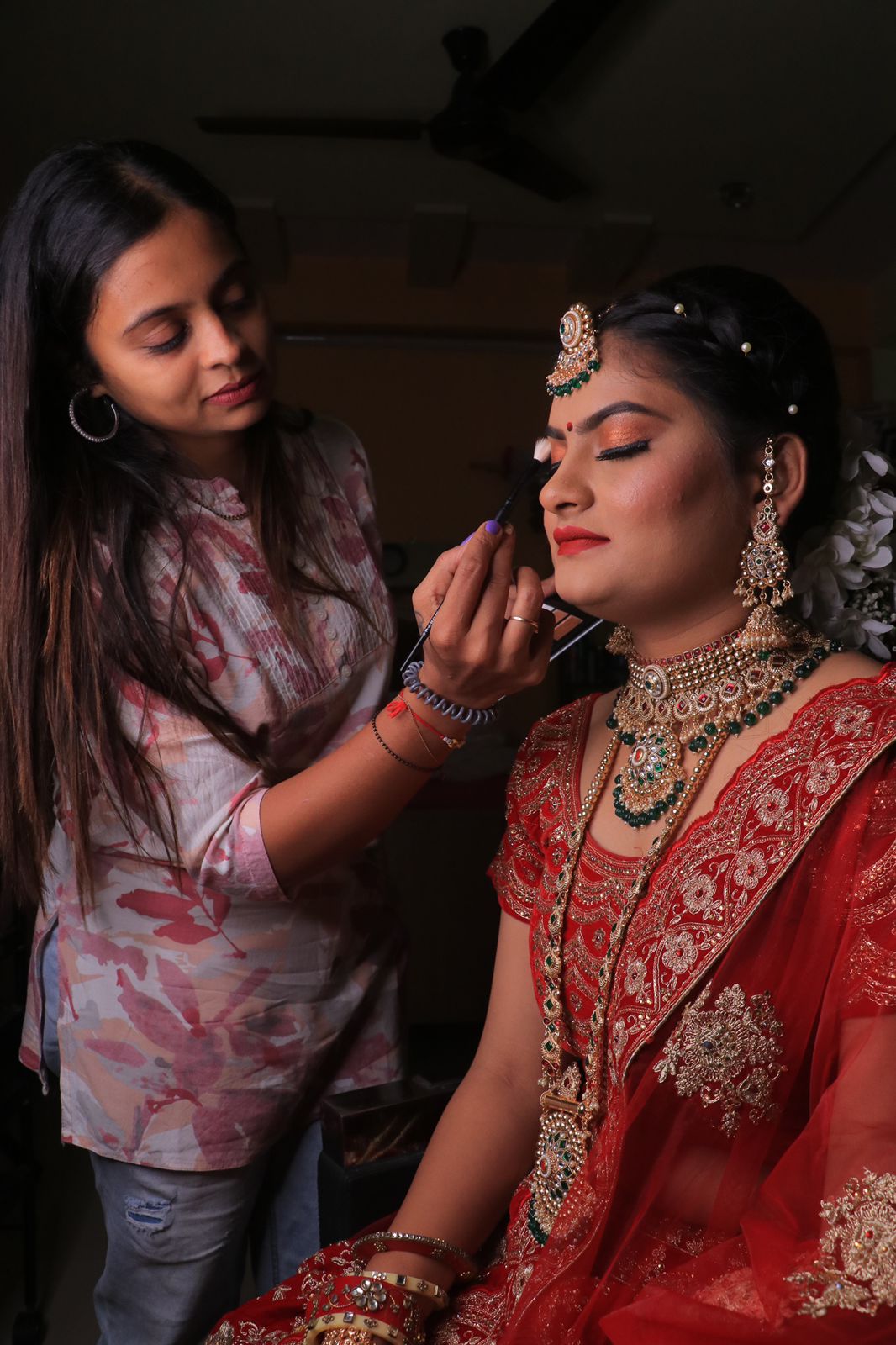 Transform Your Look, Transform Your Life: A Journey with Fame Makeovers