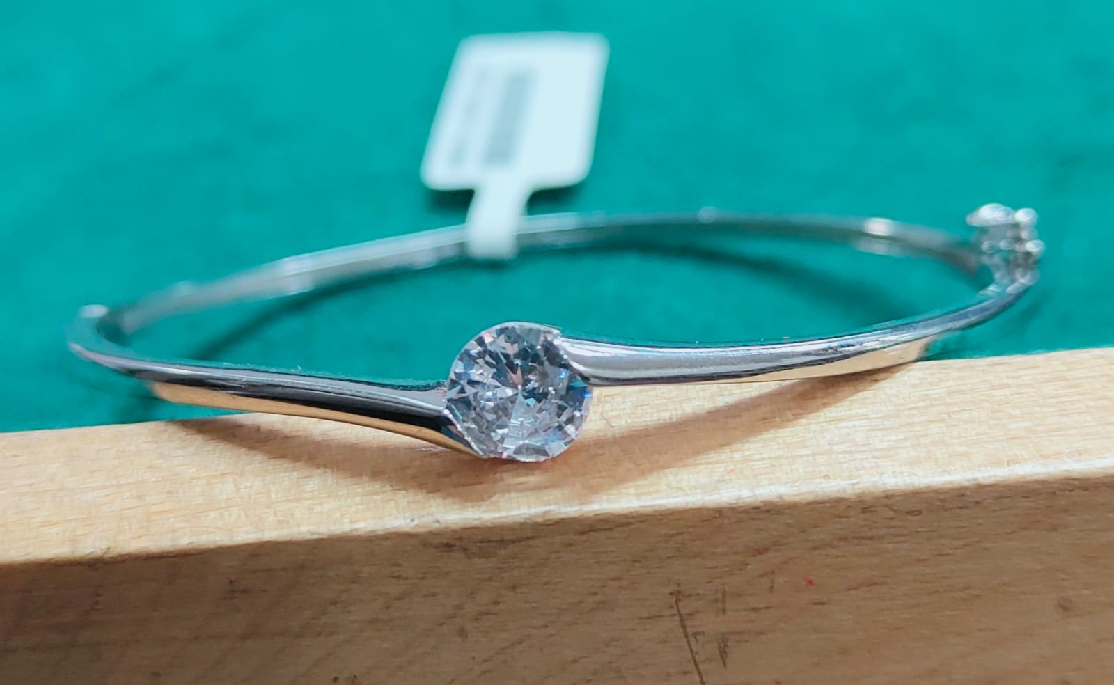 The Silver Lining: How a Sterling Silver Bracelet Can Transform Your Style and Spirit