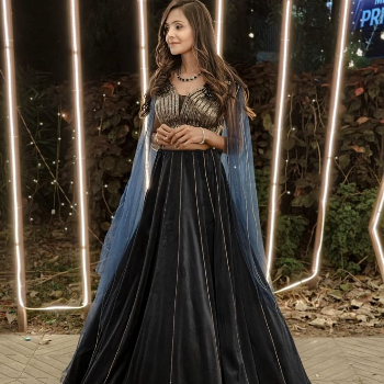 Transform Your Celebration with Lehenga Rentals: A Tale of Elegance and Economy