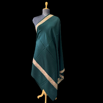 Embracing Elegance: How the Meemdor Shawl Transforms Lives