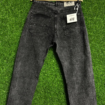 Transform Your Style and Comfort with H&M Baggy Fit Jeans