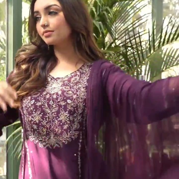 Embrace Elegance: Solve the Wardrobe Dilemma with Pure Viscous Silk Kurti Set