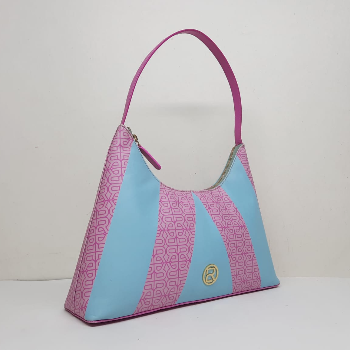 Embrace Elegance and Efficiency: Meet Your Perfect Shoulder Bag