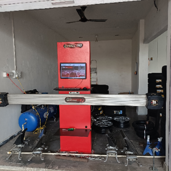 Drive Smoothly: Transforming Journeys with Precision Wheel Alignment and Balancing