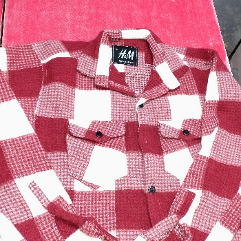 Embrace Style and Convenience with the Waffle Double Pocket Shirt