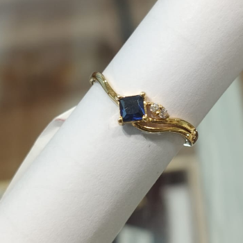 Embracing Elegance: How Color Stone Fancy Rings Transform Lives