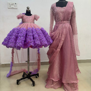 Celebrate Unbreakable Bonds with Custom Mom-Daughter Combos