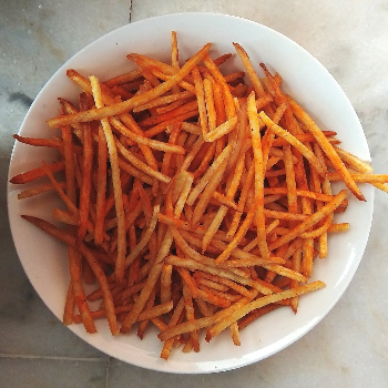 Savoring Tradition: The Irresistible Allure of Maravalli Kizhangu Chips