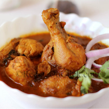 Savoring Tradition: How Chicken Curry Solves the Modern Dilemma