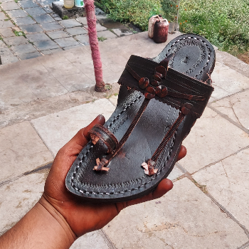 Rediscover Comfort and Style with Kurundwadi Kolhapuri Chappals