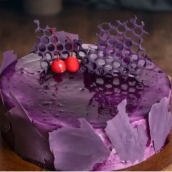 A Slice of Joy: How the Black Currant Cake Transforms Celebrations