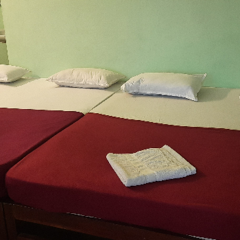 Discover Comfort and Convenience: The Perfect 4-Bed AC Room Experience