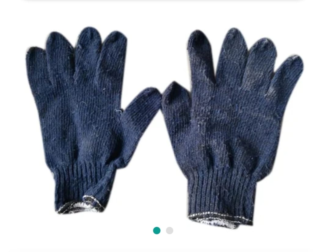 Embrace Comfort and Savings: The Story of Second-Hand Cotton Knitted Hand Gloves