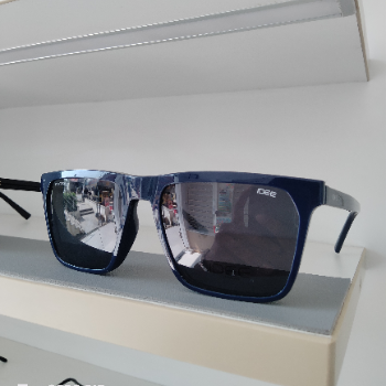 Discover Clarity and Style with IDEE Cipon Frames