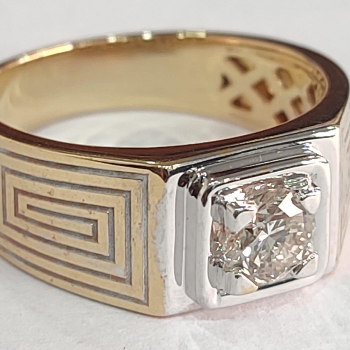 The Perfect Gents Ring: A Symbol of Pride and Tradition