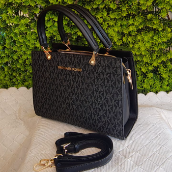 Embracing Elegance: How a Michael Kors Handbag Transformed Ananya’s Life