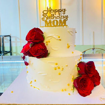 Celebrating with Elegance: The Formal Cake Solution for Every Occasion