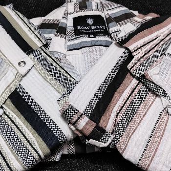 Transforming Your Wardrobe with Vishwa Fashion: A Tale of Style and Confidence