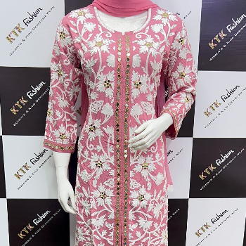 Embrace Elegance: How Kurti Suits are Transforming Indian Wardrobes