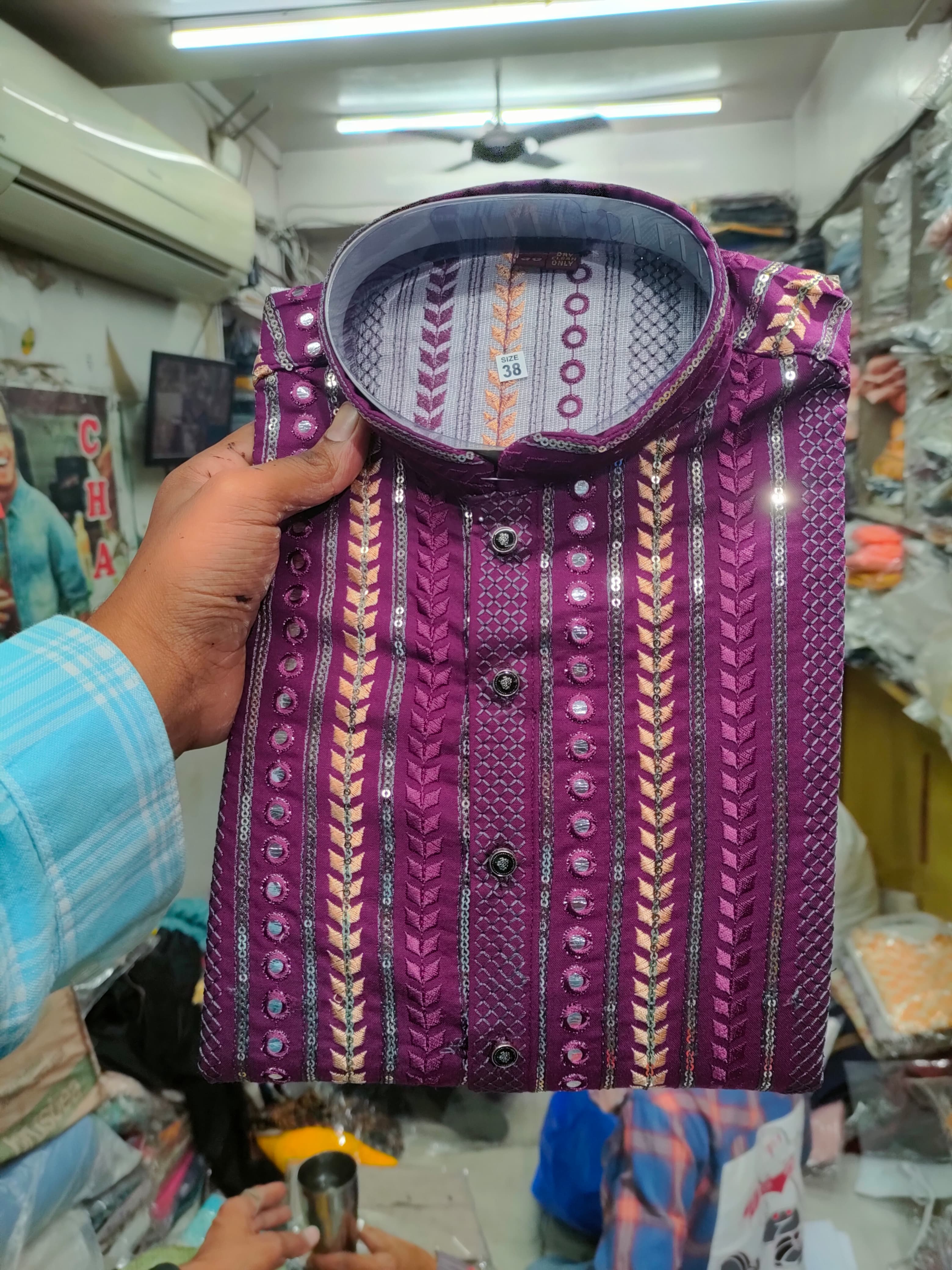 Embracing Tradition with Style: How Men's Kurtas Elevate Your Wardrobe