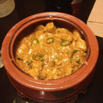 Savoring Tradition: How Chicken Diwani Handi Solves the Busy Food Lover's Dilemma