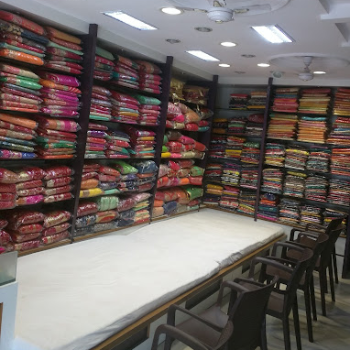 Transforming Traditions: How Jaipuria Sarees Empower Modern Indian Women