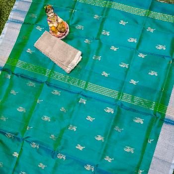 Embrace Elegance: How the Uppada Jamdhani Buta Saree Solves the Timeless Dilemma of Style and Comfort