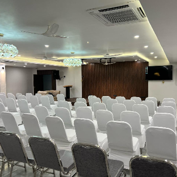 Transforming Event Experiences: The Perfect Seminar Hall for Every Occasion