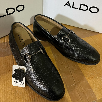 Step Up Your Style Game with Panny Leather Loafers