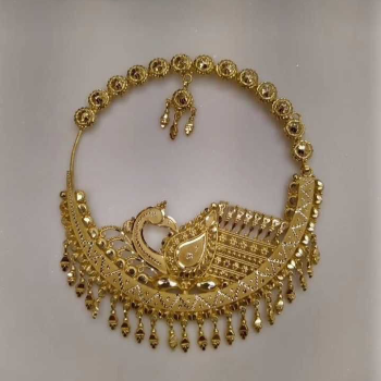 The Golden Touch: Transforming Traditions with the Perfect Gold Nath