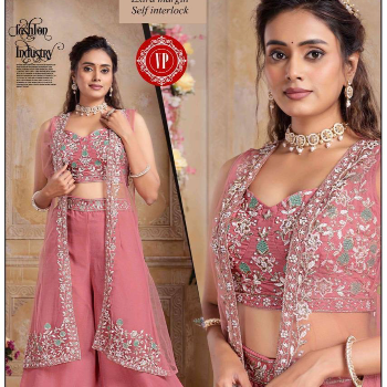 Transform Your Wardrobe: The Western Sut Revolution | SANTOSH VASTRALAYA AND GARMENTS