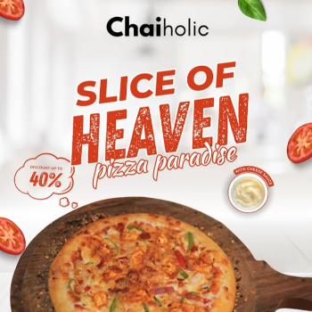 Savor the Flavors of India with Chaiholic’s Veg Pizza | MEENU DOGRA