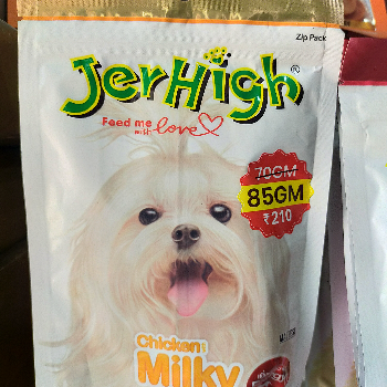 How Jerhigh Treats Transformed Rocky’s World: A Pet Parent’s Journey | ARORA PETS