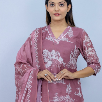 Embrace Elegance: How the Mul Muslin Kurti Set Transforms Everyday Style | VELVET VIBES AURA