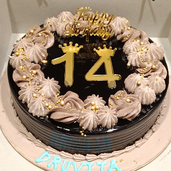 The Sweet Escape: How Chocolate Mousse Cake Became Priya’s Favorite Delight | 7 LAYERS