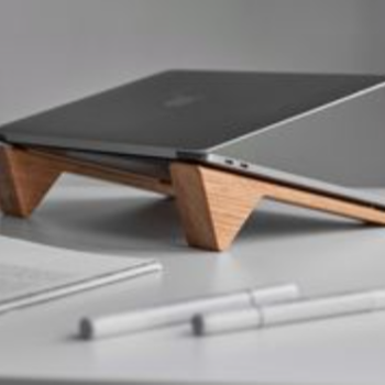 Elevate Your Corporate Gifting with Tailored Solutions | LIVE VISIONS