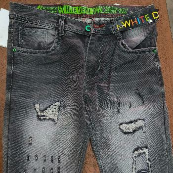 Transform Your Wardrobe with the Perfect Denim Jeans: An Indian Perspective | RAHUL VANI