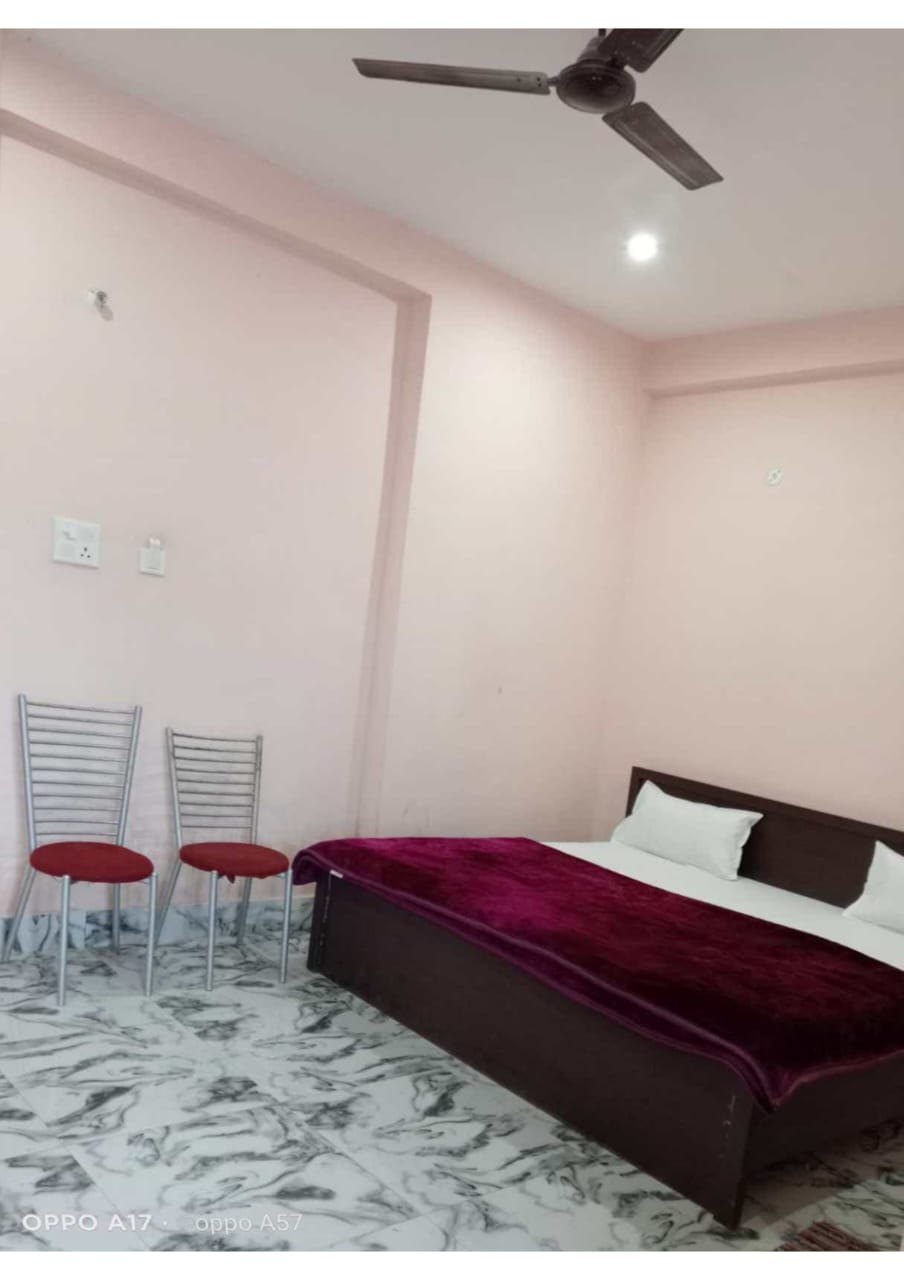 Transforming Spaces: How Room 102 Solves Your Storage Woes | ASHUTOSH TRADERS