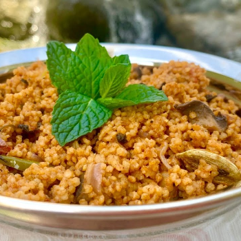 Discover the Magic of Samai Rice: The Heart of Valai Poo Veg Biryani | V 2 KITCHEN VEG NON VEG