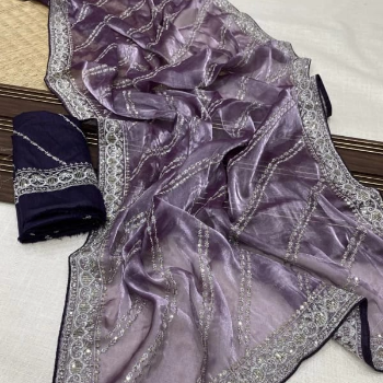 Embracing Tradition with Style: Monisha's Journey with the Perfect Saree | KATHU MONISHA