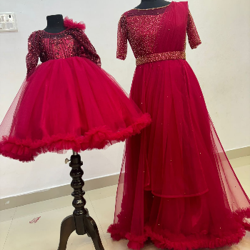 Embracing Memories: The Perfect Mom-Daughter Combo for Every Occasion | ELEGANT DESIGNS BY RAJIE
